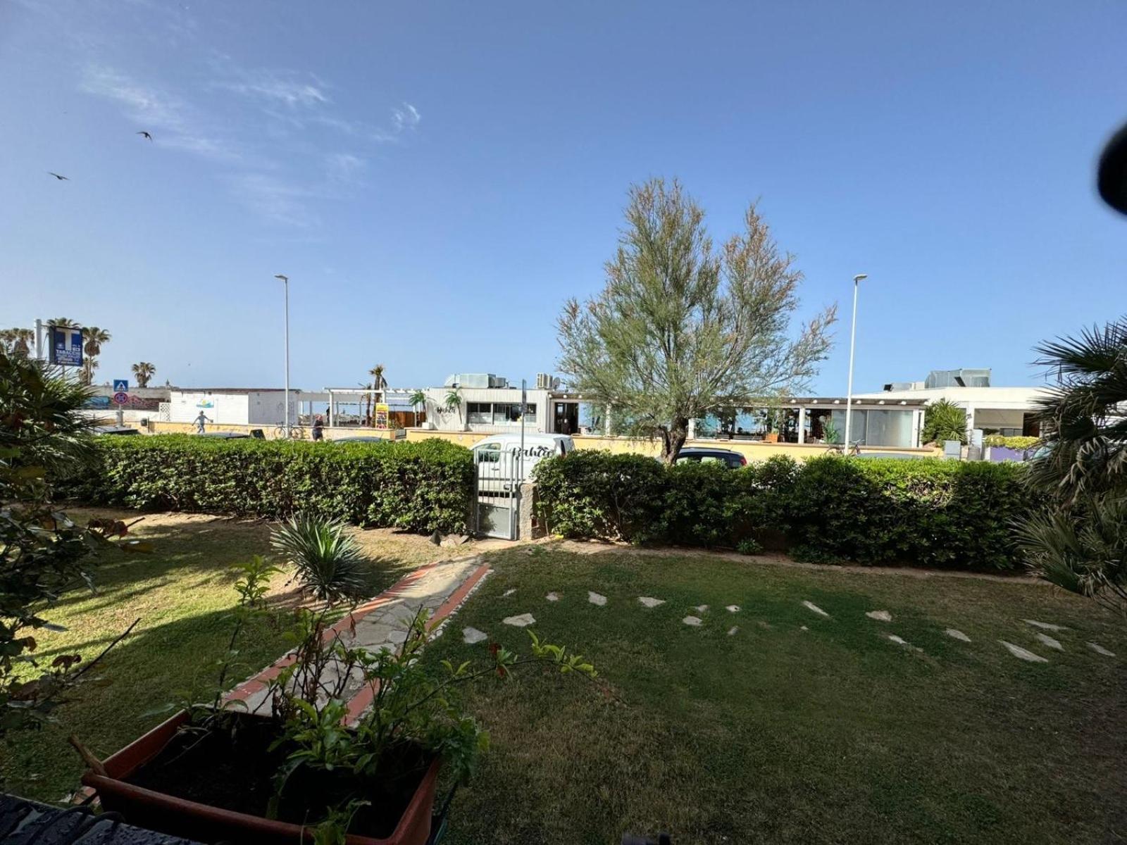 Appartamento Fronte Spiaggia Lido Alghero Exterior photo